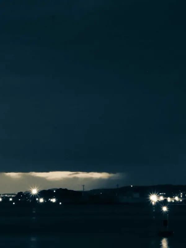 VICTORIA — 3